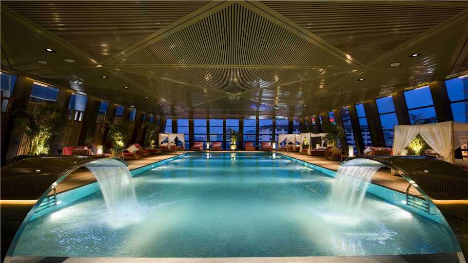 Hilton Beijing Wangfujing Hotel Pool
