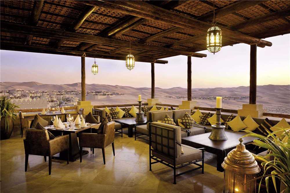 Qasr al Sarab Desert Resort by Anantara Lounge