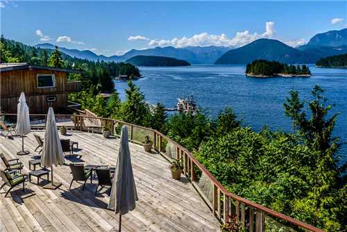 West Coast Wilderness Lodge Terrasse