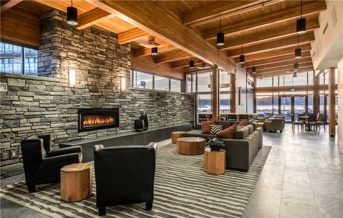 Comfort Inn & Suites, Campbell River Lobby