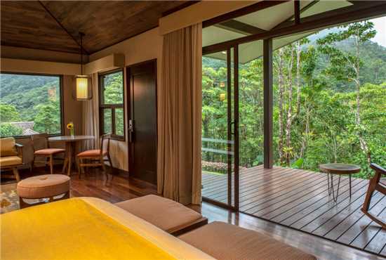 El Silencio Lodge and Spa Balkon