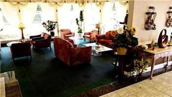 Pacific Gardens Hotel Lounge
