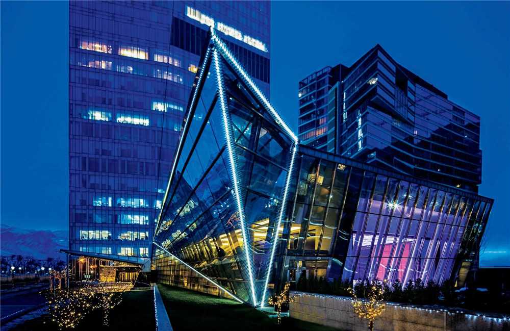 The Ritz-Carlton Almaty Hotelansicht