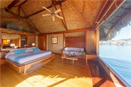 Le Tahaa Island Resort & Spa Overwater Suite