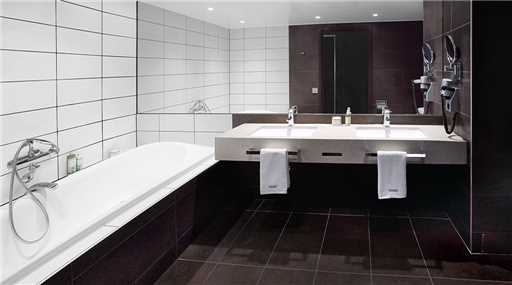 Quality Hotel Waterfront Badezimmer