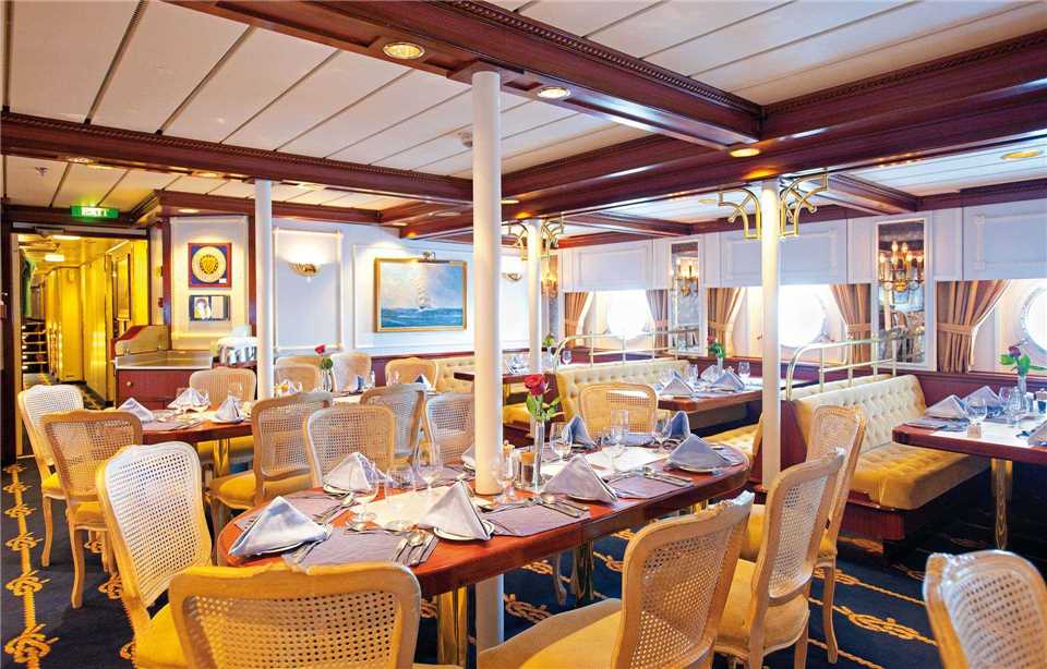 Star Clipper Restaurant