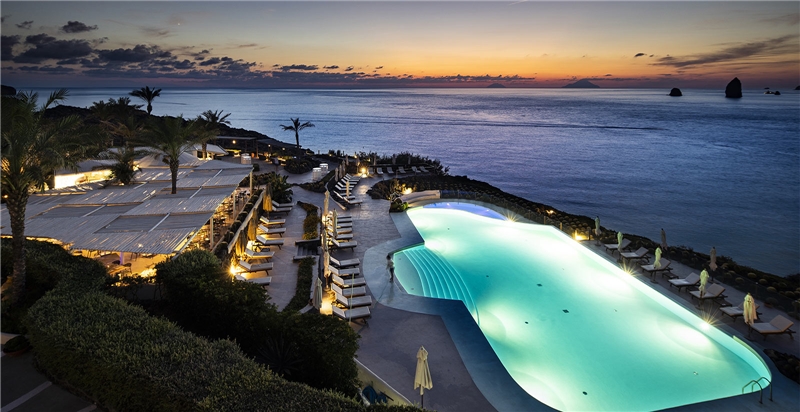 Blick auf Pool