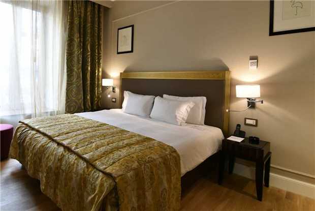 Grand Hotel Yerevan Doppelzimmer