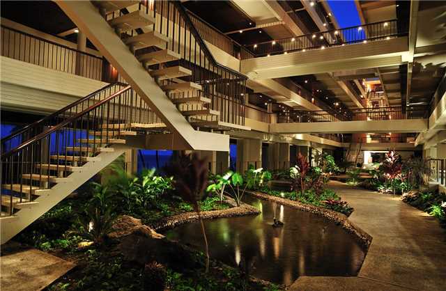 Mauna Kea Beach Hotel Lobby