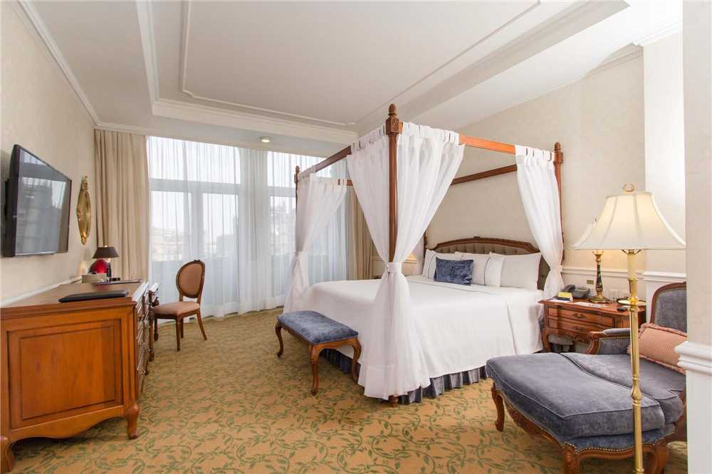 Gran Hotel Ciudad de Mexico Suite