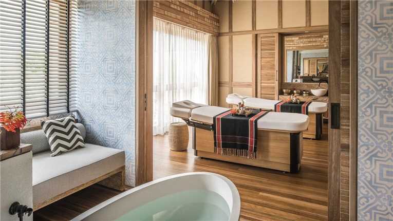 Four Seasons at Desroches Wellness
