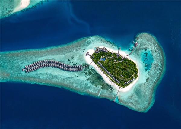 Hurawalhi Island Resort Maldives