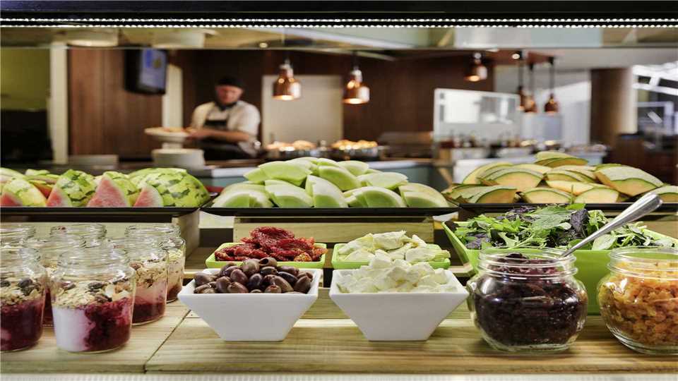 Novotel Queenstown Buffet