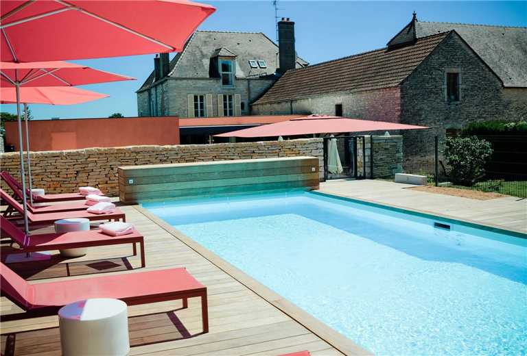 Castel Tres Girard Pool