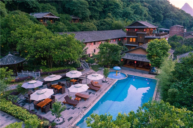 Pool vom Hotel Acient Garden in Yangshuo