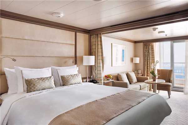 Silver Moon Vista Suite