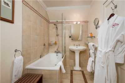 Cringletie House Hotel Luxury Room Badezimmer
