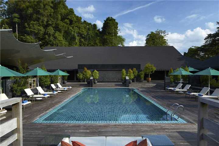 Mulu Marriott Resort & Spa Pool