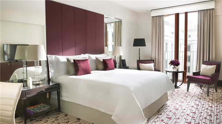 Four Seasons Hotel Moscow Suite