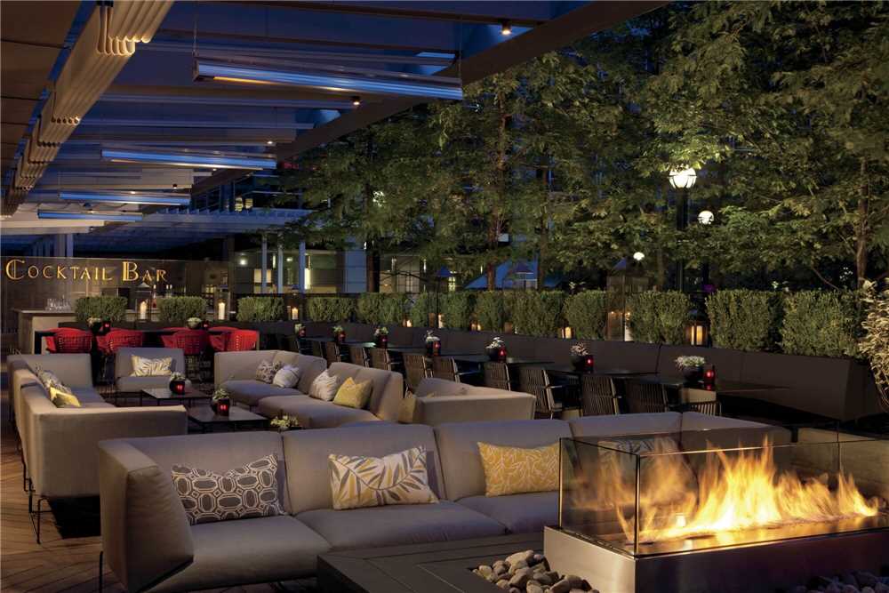 The Ritz Carlton Bar