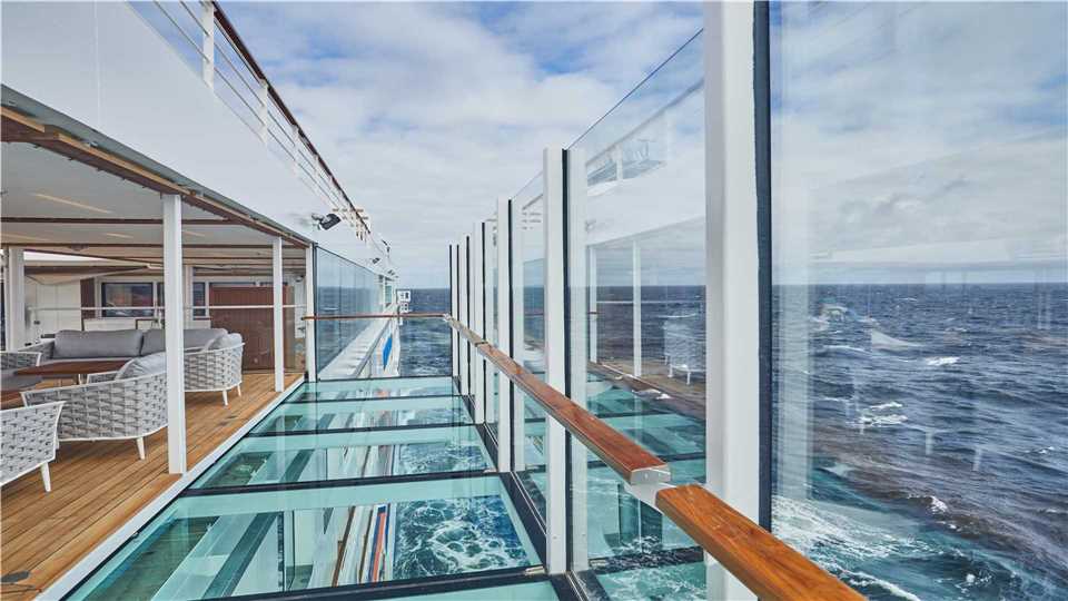 HANSEATIC nature Gläserner Balkon