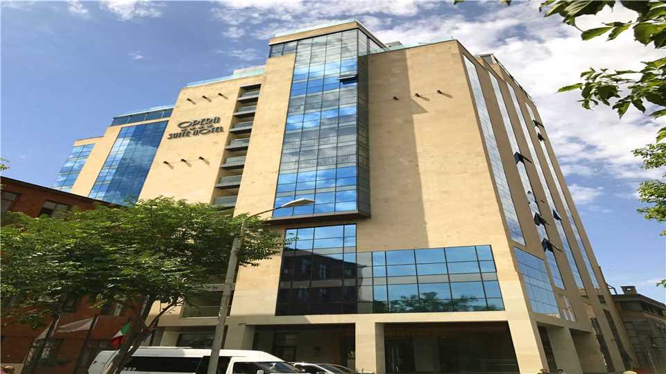 Opera Suite Hotel Yerevan Hotelansicht