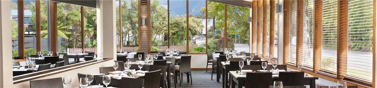 Scenic Hotel Franz Josef Glacier Restautant