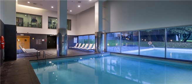Hotel NH Collection Santiago de Compostela Pool