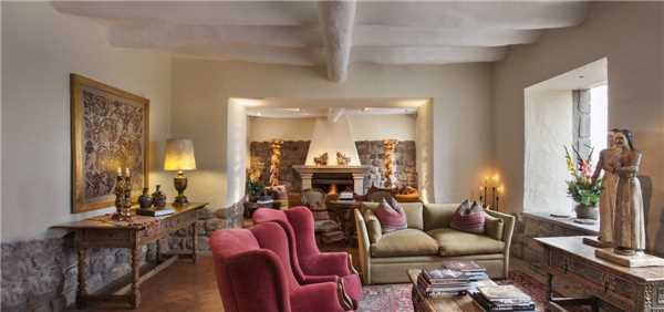 Inkaterra La Casona Lounge