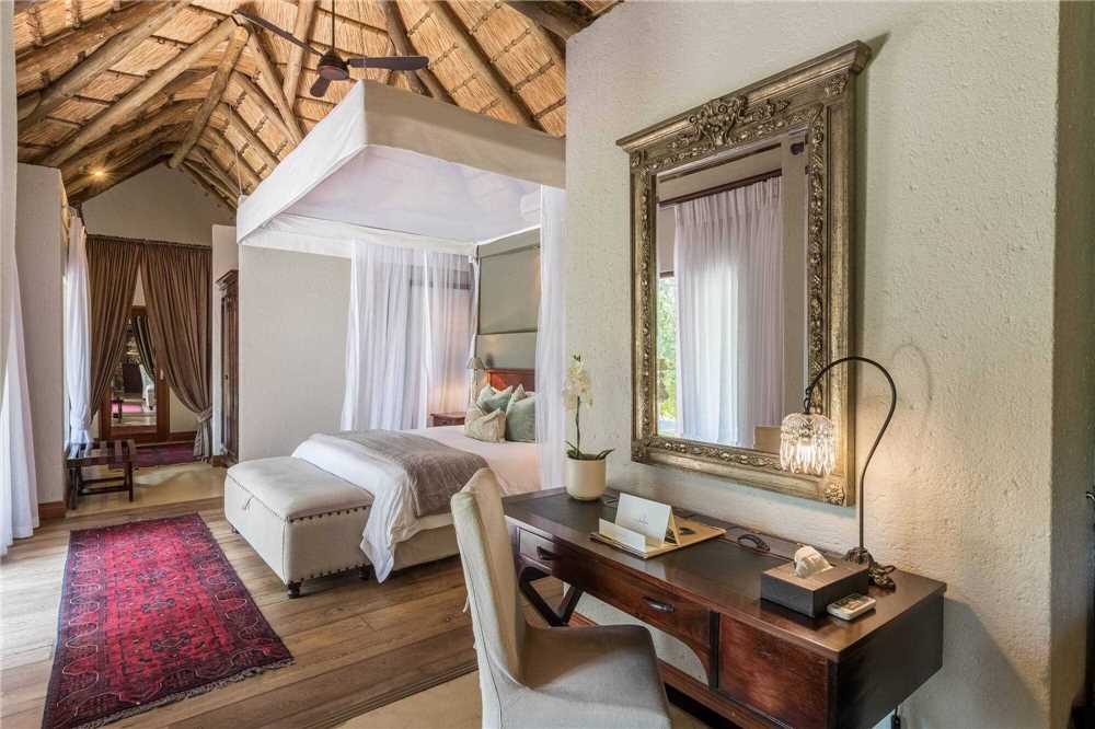 Dulini River Lodge Suite