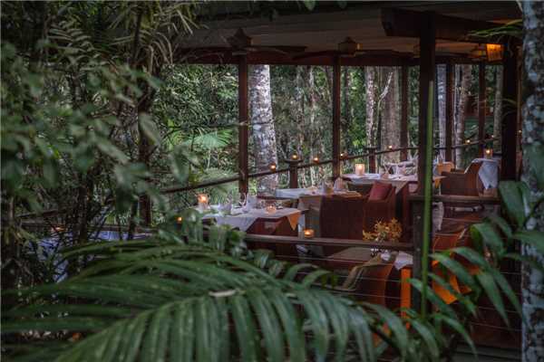 Silky Oaks Lodge Restaurant