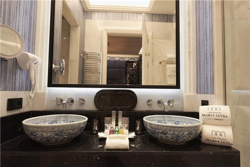 Hotel Casa Palacio María Luisa Badezimmer