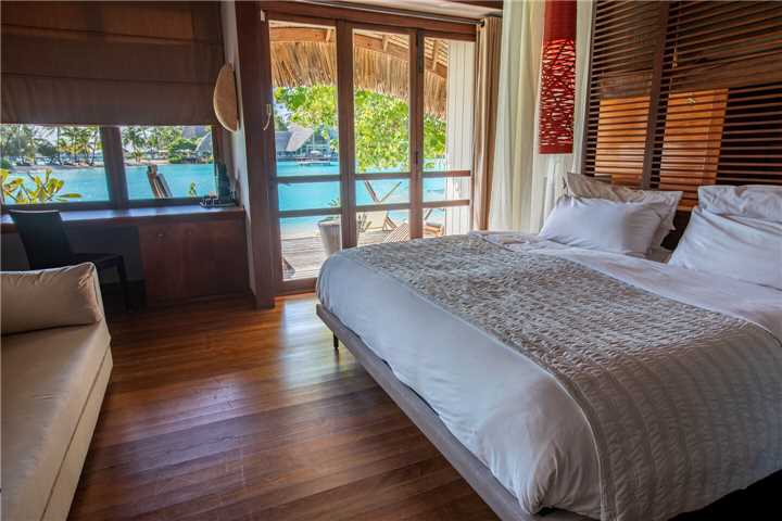 Le Méridien Bora Bora Villa