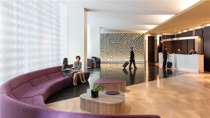 Courtyard Marriott Shin-Osaka Station Empfangsbereich