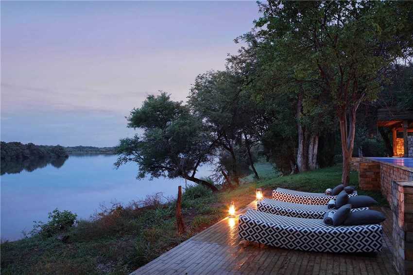 Matetsi River Lodge Terrasse