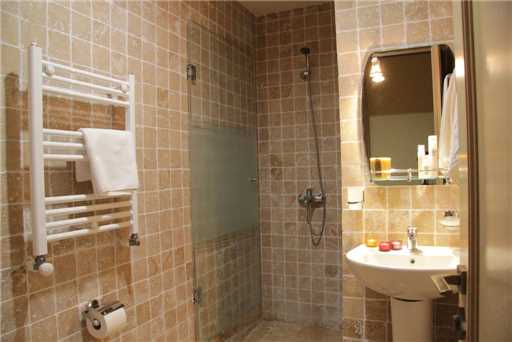 Silk Road Hotel Badezimmer