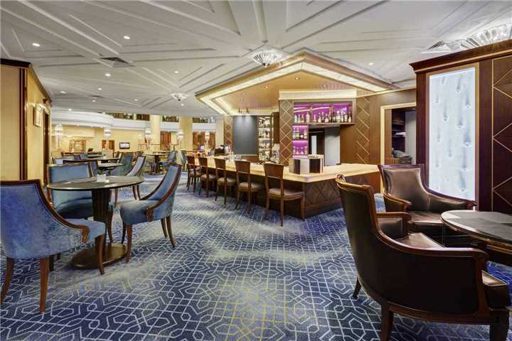 Moscow Marriott Royal Aurora Hotel Bar
