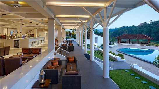 Cinnamon Citadel Lounge