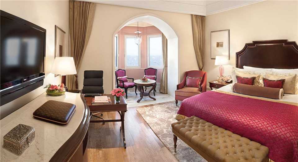 The Taj Mahal Palace Luxury Grand Room