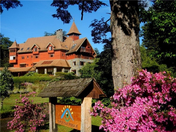 Ansicht von Hotel Petrohue Lodge in Petrohue, Chile