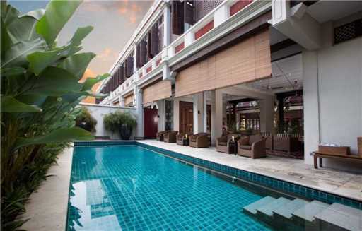 Seven Terraces Pool