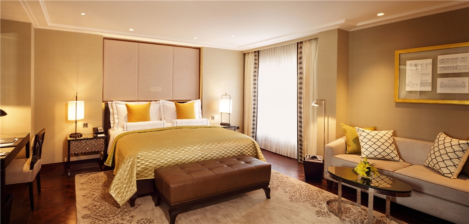 Cabana Room