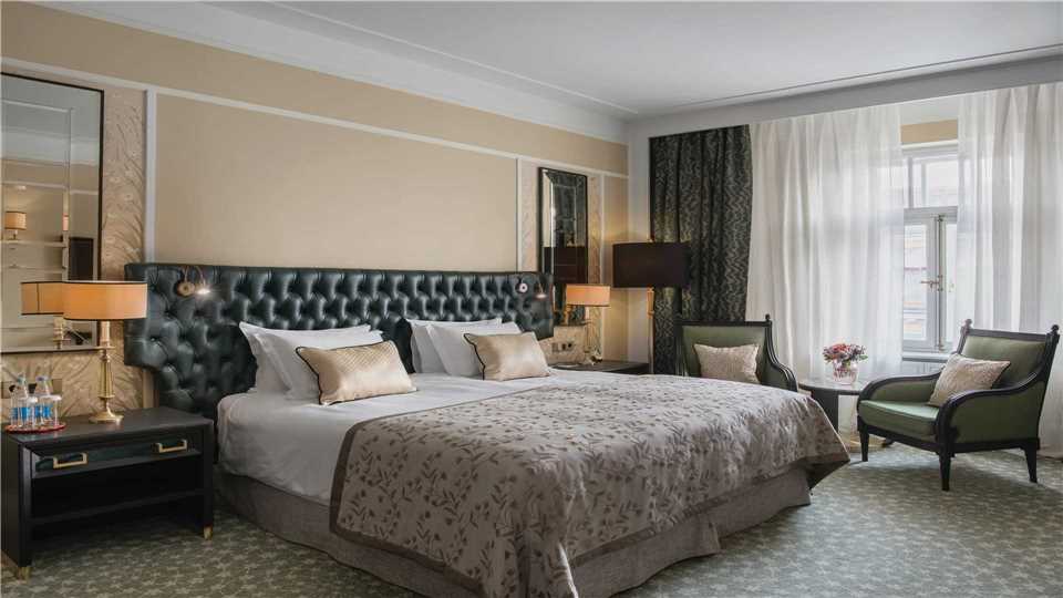 Belmond Grand Hotel Europe Doppelzimmer