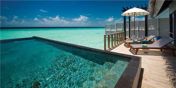 Ozen by Atmosphere at Maadhoo privater Pool