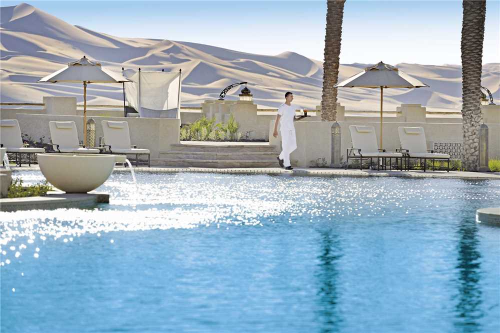 Qasr al Sarab Desert Resort by Anantara Liegen