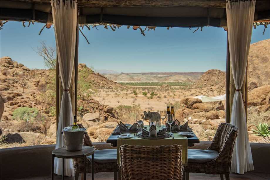 Mowani Mountain Camp Restaurant