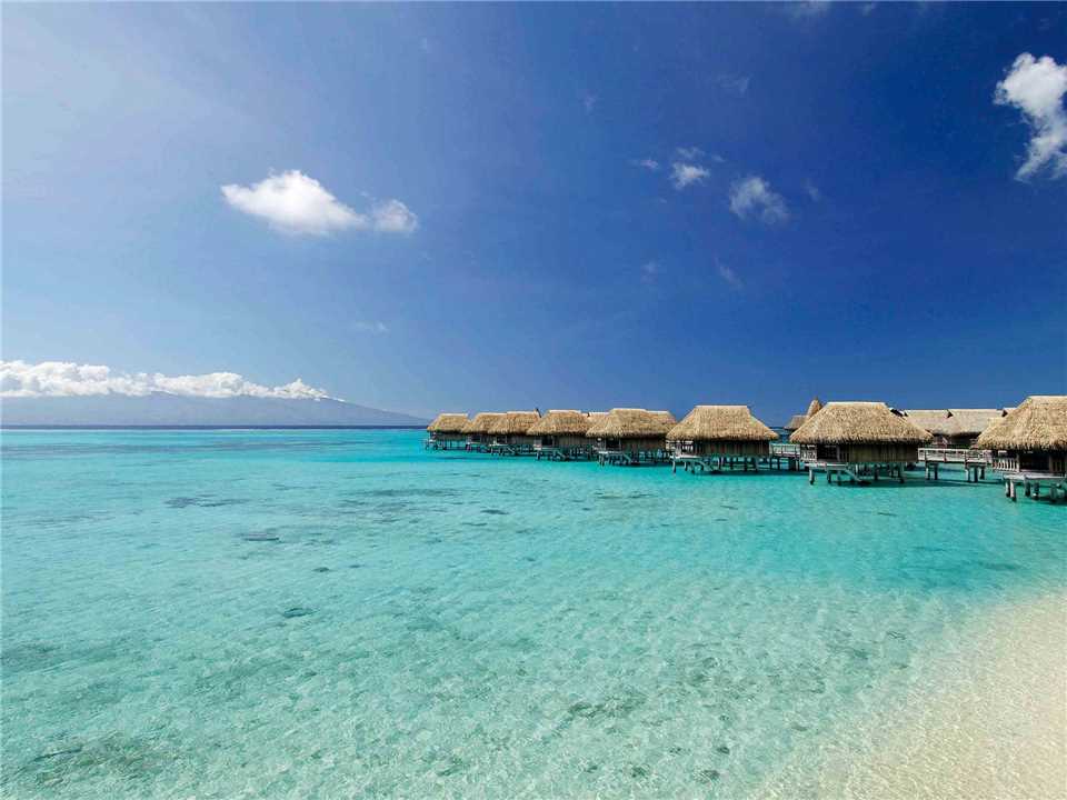 Sofitel Moorea Ia Ora Beach Resort Bungalows