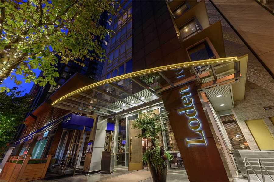 Loden Hotel Außenansicht