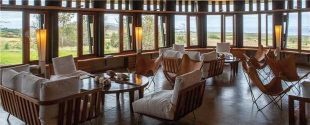 Explora Rapa Nui Lobby