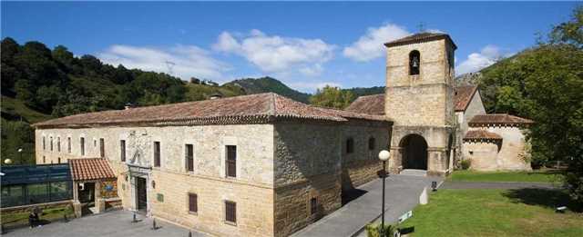 Parador de Cangas de Onis Außenansicht